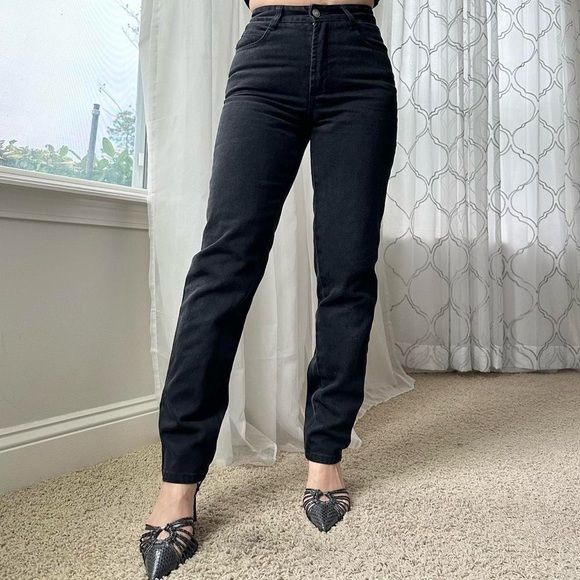 High rise jeans - Picture 2 of 6